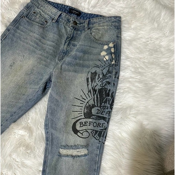 Ed Hardy Denim Jeans Tattoo Print Death Before Dishonor Distressed knees - Picture 9 of 13